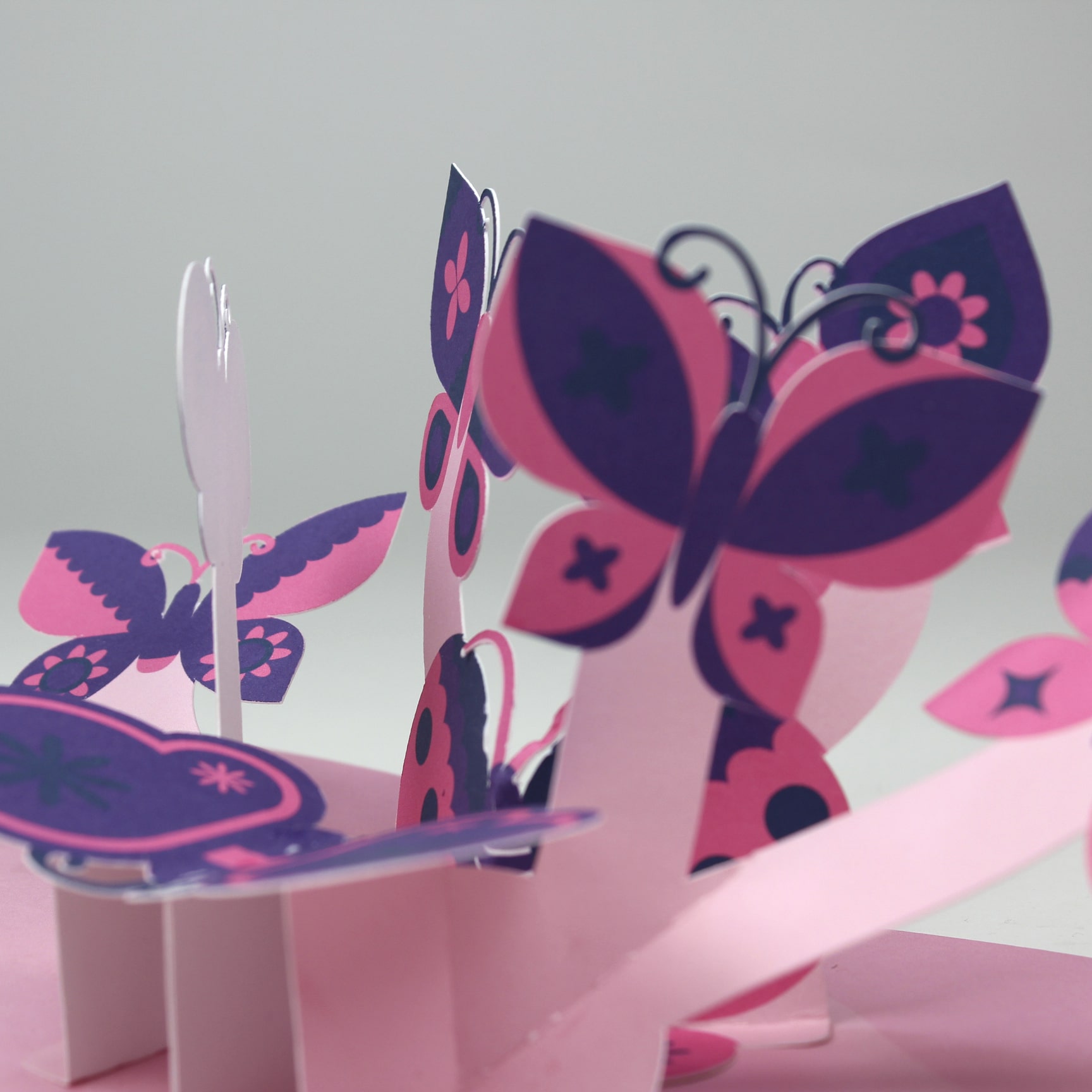 Pop-up Saint-Valentin aux papillons – Image 3